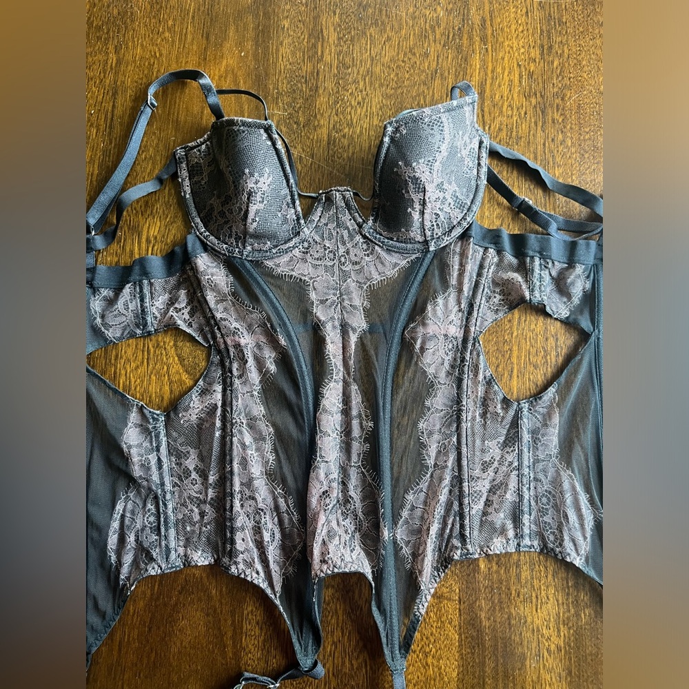 Victoria’s Secret Lace Corset Lingerie
